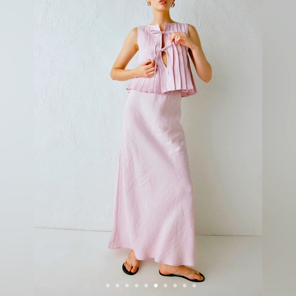 VRG GRL - Linen Valeria / Ena Set - Picture 1 of 6